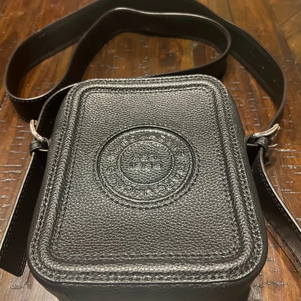 Marc Jacobs Authentic Calfskin Signet Stitched Black Crossbody Bag